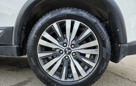 Mitsubishi Outlander III рестайлинг 3, 2018 год, 2 200 000 рублей, 21 фотография