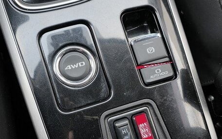 Mitsubishi Outlander III рестайлинг 3, 2018 год, 2 200 000 рублей, 16 фотография