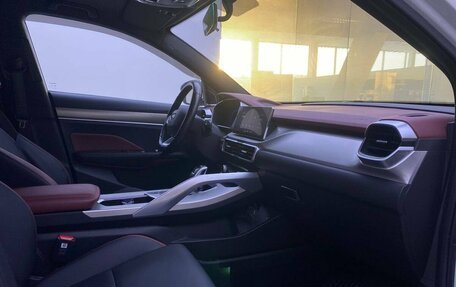 Geely Coolray I, 2021 год, 1 649 000 рублей, 13 фотография