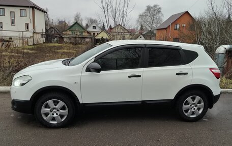 Nissan Qashqai, 2010 год, 930 000 рублей, 2 фотография