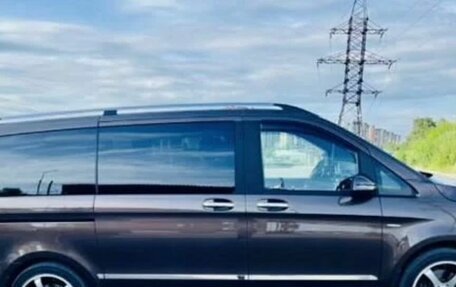 Mercedes-Benz V-Класс, 2016 год, 6 650 000 рублей, 11 фотография