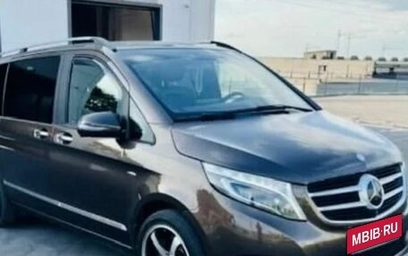 Mercedes-Benz V-Класс, 2016 год, 6 650 000 рублей, 9 фотография