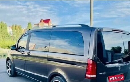 Mercedes-Benz V-Класс, 2016 год, 6 650 000 рублей, 15 фотография