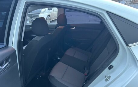 Hyundai Solaris II рестайлинг, 2019 год, 1 280 000 рублей, 19 фотография