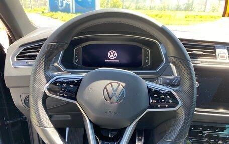 Volkswagen Tiguan II, 2021 год, 4 550 000 рублей, 7 фотография