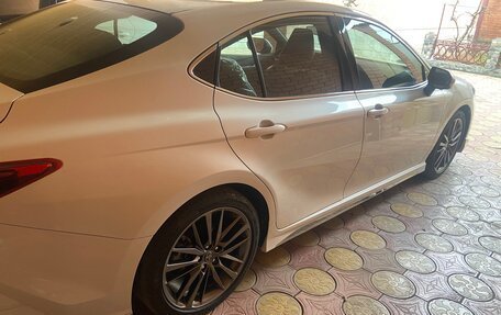 Toyota Camry, 2025 год, 4 250 000 рублей, 2 фотография