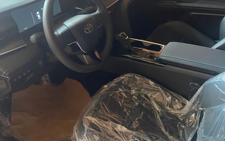 Toyota Camry, 2025 год, 4 250 000 рублей, 3 фотография