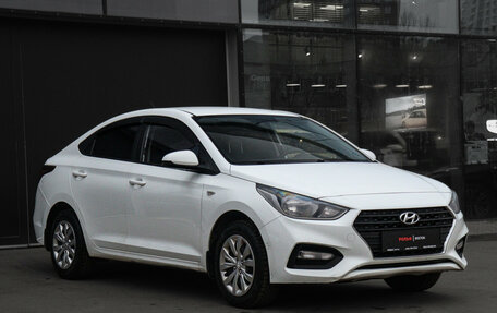 Hyundai Solaris II рестайлинг, 2018 год, 997 000 рублей, 3 фотография