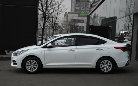 Hyundai Solaris II рестайлинг, 2018 год, 997 000 рублей, 8 фотография