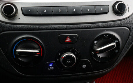 Hyundai Solaris II рестайлинг, 2018 год, 997 000 рублей, 14 фотография