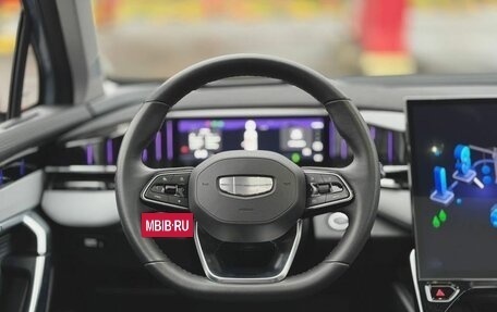 Geely Atlas, 2024 год, 3 000 000 рублей, 13 фотография