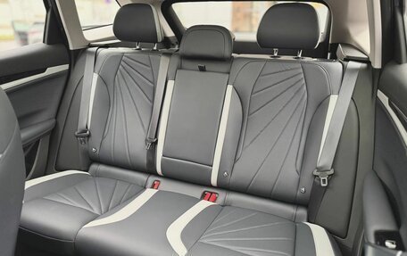 Geely Atlas, 2024 год, 3 000 000 рублей, 25 фотография