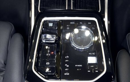 BMW 7 серия, 2024 год, 16 700 000 рублей, 19 фотография