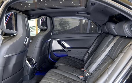 BMW 7 серия, 2024 год, 16 700 000 рублей, 22 фотография