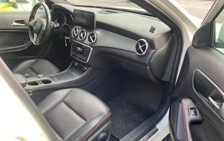 Mercedes-Benz GLA, 2014 год, 2 200 000 рублей, 13 фотография