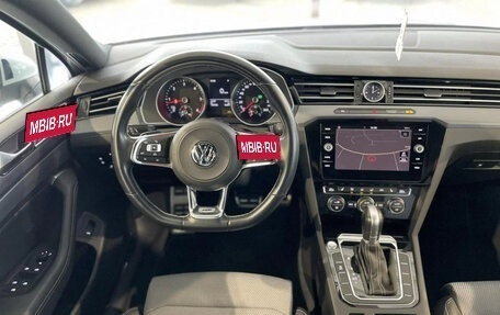 Volkswagen Passat B8 рестайлинг, 2018 год, 2 300 000 рублей, 7 фотография