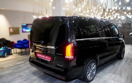 Mercedes-Benz V-Класс, 2015 год, 4 950 000 рублей, 7 фотография
