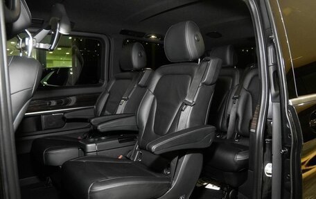 Mercedes-Benz V-Класс, 2015 год, 4 950 000 рублей, 38 фотография