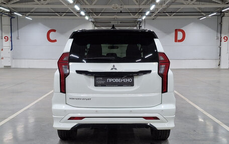 Mitsubishi Montero Sport, 2022 год, 4 200 000 рублей, 7 фотография