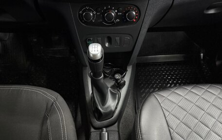 Renault Logan II, 2021 год, 937 000 рублей, 12 фотография