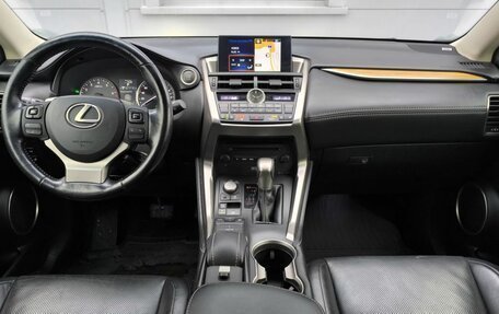 Lexus NX I, 2016 год, 2 750 000 рублей, 13 фотография