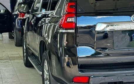 Toyota Land Cruiser Prado 150 рестайлинг 2, 2017 год, 5 200 000 рублей, 13 фотография