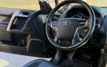 Toyota Land Cruiser Prado 150 рестайлинг 2, 2017 год, 5 200 000 рублей, 19 фотография