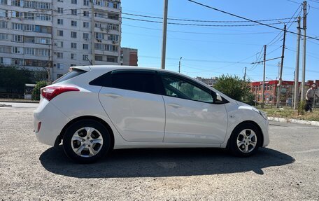 Hyundai i30 II рестайлинг, 2013 год, 1 050 000 рублей, 2 фотография