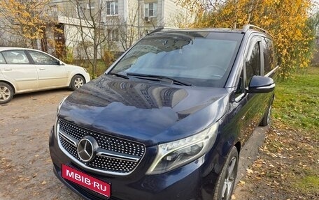 Mercedes-Benz V-Класс, 2014 год, 2 550 000 рублей, 1 фотография