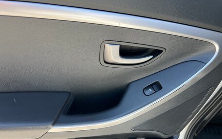 Hyundai i30 II рестайлинг, 2013 год, 1 050 000 рублей, 17 фотография