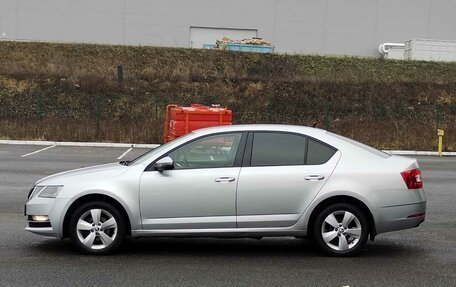 Skoda Octavia, 2018 год, 1 560 000 рублей, 8 фотография