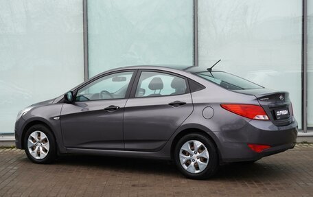 Hyundai Solaris II рестайлинг, 2015 год, 1 080 000 рублей, 2 фотография