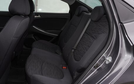 Hyundai Solaris II рестайлинг, 2015 год, 1 080 000 рублей, 12 фотография