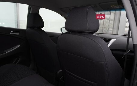 Hyundai Solaris II рестайлинг, 2015 год, 1 080 000 рублей, 14 фотография