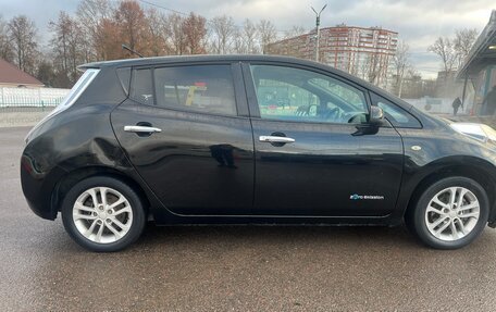 Nissan Leaf I, 2013 год, 490 000 рублей, 4 фотография