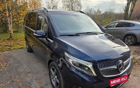 Mercedes-Benz V-Класс, 2014 год, 2 550 000 рублей, 2 фотография