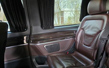 Mercedes-Benz V-Класс, 2014 год, 2 550 000 рублей, 15 фотография