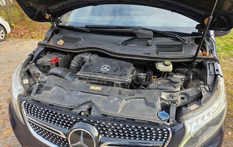 Mercedes-Benz V-Класс, 2014 год, 2 550 000 рублей, 16 фотография