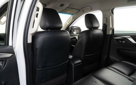 Mitsubishi Pajero Sport III рестайлинг, 2018 год, 3 148 097 рублей, 12 фотография