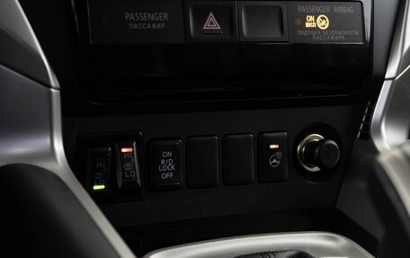 Mitsubishi Pajero Sport III рестайлинг, 2018 год, 3 148 097 рублей, 21 фотография