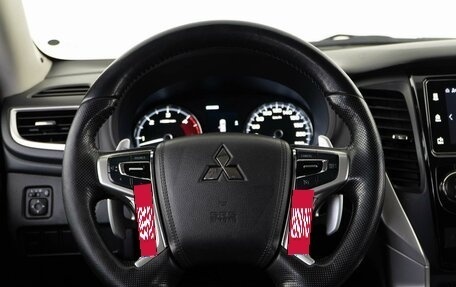 Mitsubishi Pajero Sport III рестайлинг, 2018 год, 3 148 097 рублей, 13 фотография