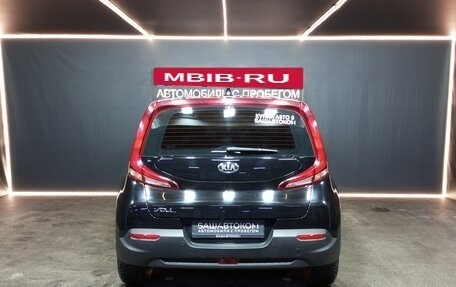 KIA Soul III, 2021 год, 1 709 000 рублей, 5 фотография