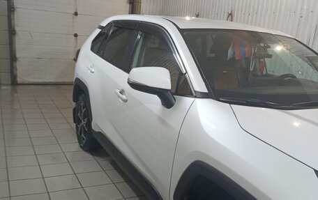 Toyota RAV4, 2021 год, 3 500 000 рублей, 4 фотография