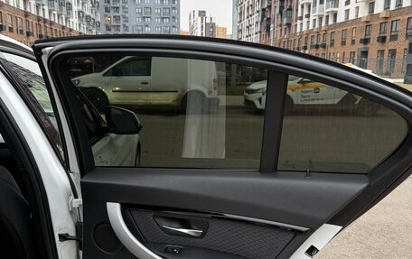 BMW 3 серия, 2016 год, 2 400 000 рублей, 21 фотография