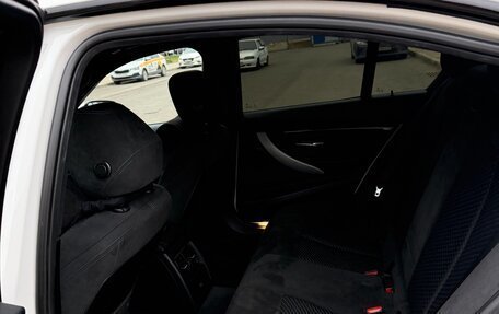 BMW 3 серия, 2016 год, 2 400 000 рублей, 22 фотография