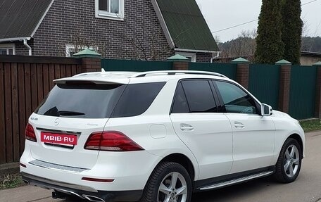 Mercedes-Benz GLE, 2017 год, 4 200 000 рублей, 3 фотография