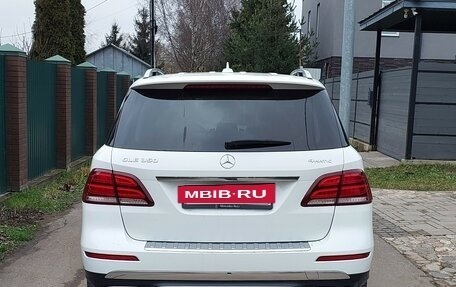 Mercedes-Benz GLE, 2017 год, 4 200 000 рублей, 5 фотография