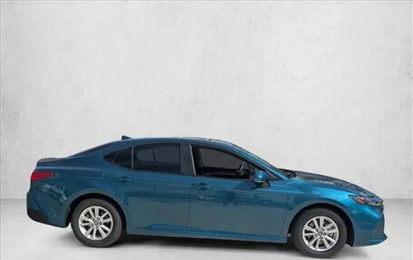 Toyota Camry, 2025 год, 5 500 000 рублей, 7 фотография