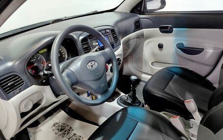 Hyundai Verna II, 2007 год, 350 000 рублей, 15 фотография