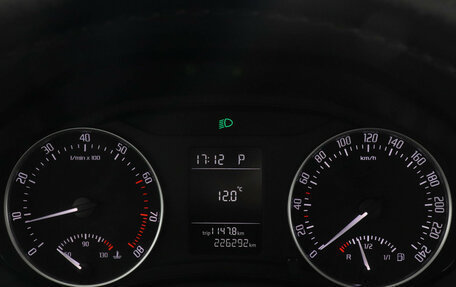 Skoda Octavia, 2012 год, 947 000 рублей, 10 фотография